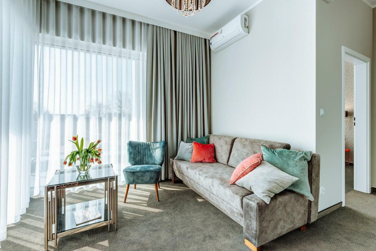 White Marina Apartamenty Ustronie Morskie Exteriör bild