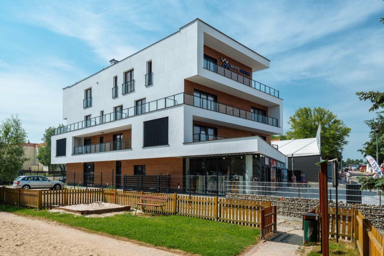 White Marina Apartamenty Ustronie Morskie Exteriör bild