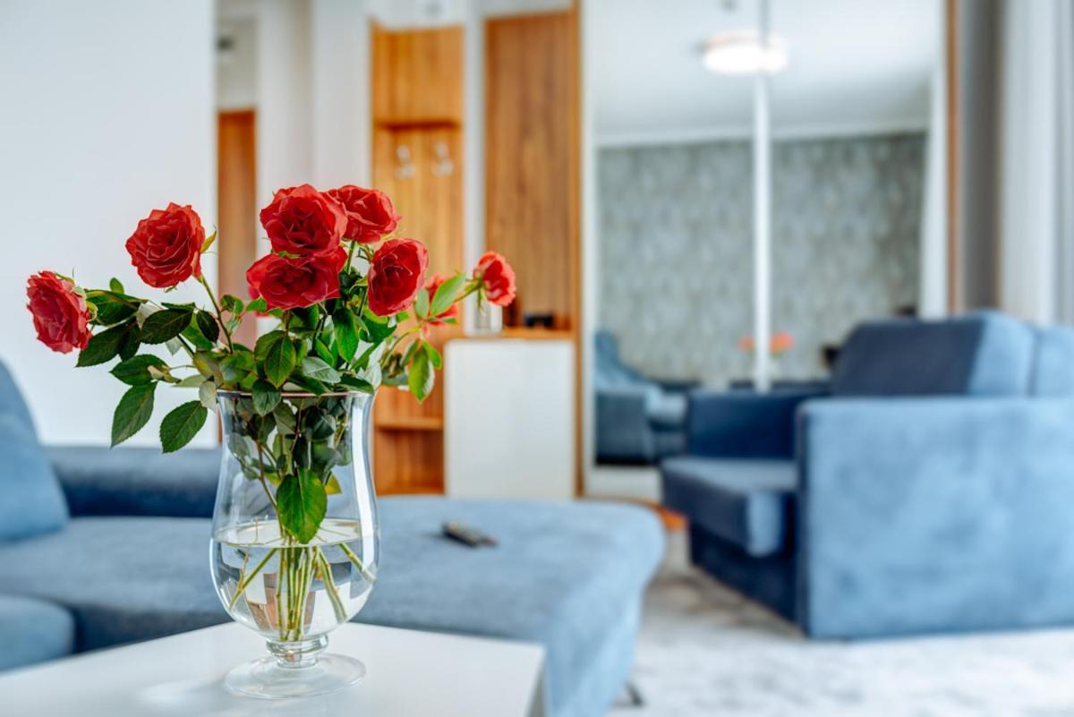 White Marina Apartamenty Ustronie Morskie Exteriör bild